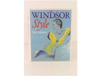 BOOK/Fashion - The Windsor Style By Suzy Menkes, Grafton Books 1987