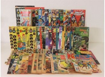 Group Stack Of Vintage Comic Books: Spiderman Vs. Sad Sack, Robert Downey Jr. Battles Archie & Gang