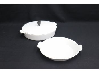 Two Pieces Cookware: Arabia Of Finland Round Baker And Corning Ware 10' Covered  Skillet (B-10-B)