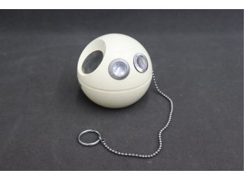 Vintage Panasonic Model R-70 Ball & Chain AM Radio