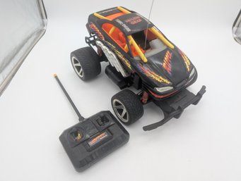 Radioshack RV Ripper Hi Lo Gear Turbo Engine RC Car Untested