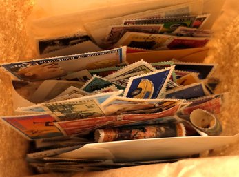 Baggie Full Of Misc. Postage Stamps - Unsorted