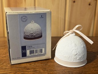 LLADRO Spain #17615 'Fall Bell' - 1993