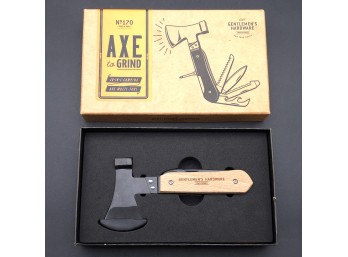 Gentlemen's Hardware No 170 10-in-1 Camping Axe Multi-Tool