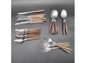 Ekco Eterna Forged Stainless Steel Mid-Century Modern Flatware Set