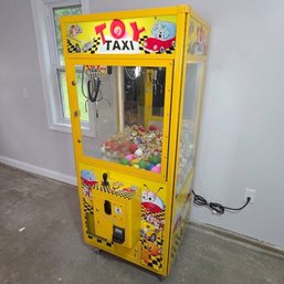 Toy Taxi Arcade Claw Machine