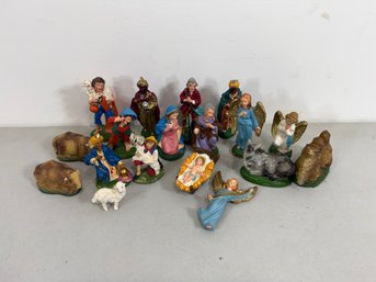 Vintage Italian Creche Figure Set