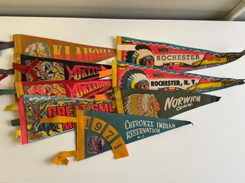 (8) Souvenir Pennants Featuring Native Amercians