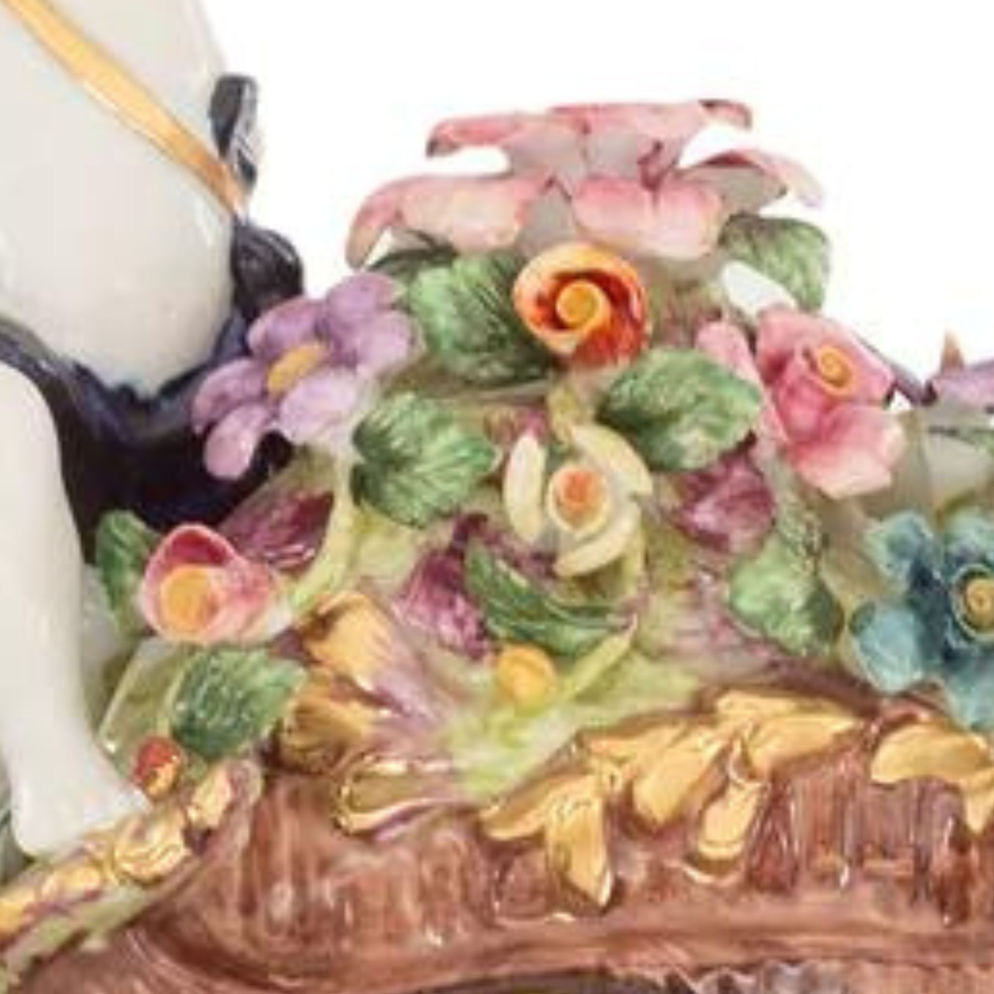 A Cherubic Journey: Exquisite Figurine Of Cherubs In A Wagon #2634