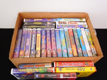 Disney & Family VHS Movie Collection (25)