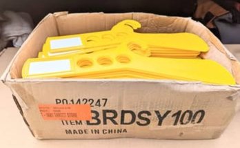 Yellow Commercial Style Clothes Hanger Divider, With ID Card - Unused - Local Pick-up