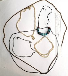 Lots Of Necklaces And Other Jewelry, Mixed Lot. See Images!