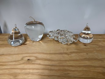 4 Steuben Sculpture Fruits 2 Pears, Bunch Of Grapes, Apple