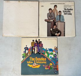 Beatles Yellow Submarine Yesterday And Today White Album Incl. Original Poster