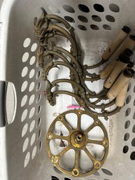 8 Bronze Arms And 10' Diameter Wheel