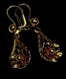 18K (750) Gold Hanging Flower Earrings