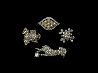 Lot Of Unusual Rhinestone Pins Figural Hand, Eye, Frog Etc
