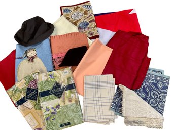 Tablecloths, Placemats, Table Runner, Other Misc Fabric, Etc