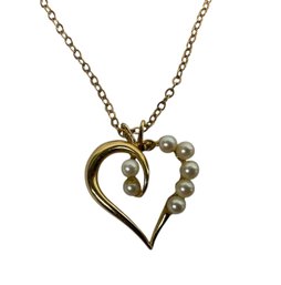 14K Yellow Gold And Pearl Heart Pendant And Dainty Neck Chain