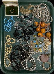 Lot Of Assorted Vintage Necklaces And Other Pieces Of Jewelry