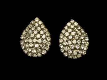 Sparkly Lord And Taylor Clip Rhinestone 80s Earrings In Box