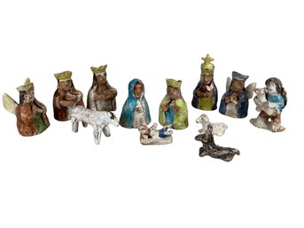 Vintage Folk Art Porcelain Creche Set