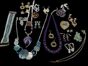 Sparkly Bold Costume Jewelry Lot Vintage And Modern