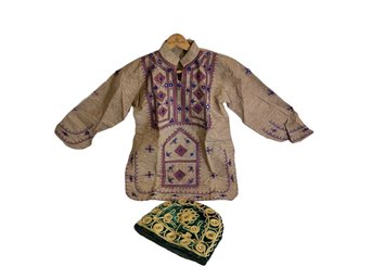 Vintage Indian Womens Embroidered Tunic And Mens Indian Velvet Hat
