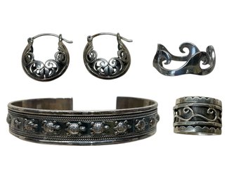 Sterling Jewelry Lot Tribal And Ocean Theme Turtle Bracelet