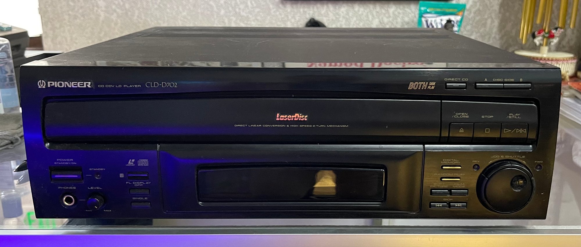 Pioneer CD CDV LD Player #1011 | Auctionninja.com