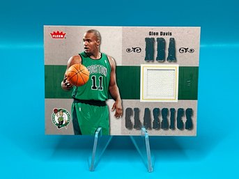 Glen Davis 2007-08 Fleer NBA Classics Jersey Card