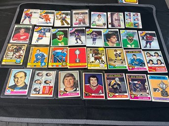 Nice Vintage Hockey Card Lot