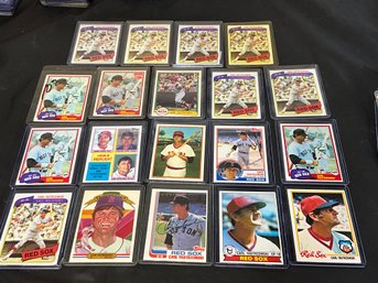 Carl Yastrzemski Vintage Card Lot