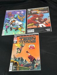 Teen Titans Comic Book Lot Including Annual #1