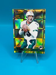 Dan Marino 1999 Pacific Prism Holographic Gold /480