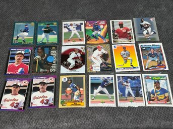 Baseball Rookie Card Lot With Manny Ramirez, Randy Johnson, Curt Schilling And Others