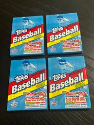 4 Topps 1992 Baseball Packs