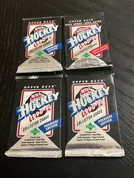 4 Packs Of 1990-91 Upper Deck Hockey
