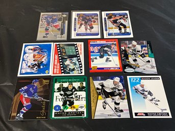 Wayne Gretzky 11 Card Hockey Lot