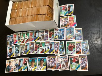 Large 1988 Topps Baseball Card Lot