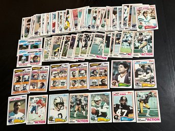 1982 Topps Football Card Lot