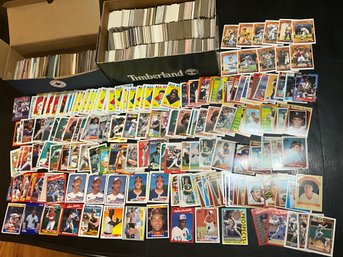 Large Mixed Baseball Card Lot