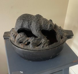 Cast Iron Pot With Bear Scene Lid
