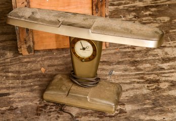 Sessions Art Deco Clock Lamp.