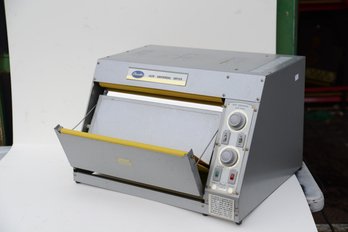 Beseler 1620 Universal Dryer.
