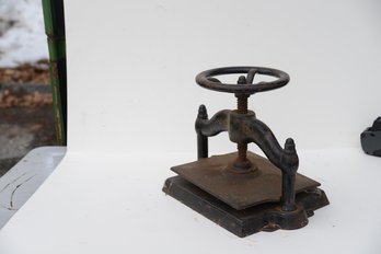 Cast Iron Book Press.