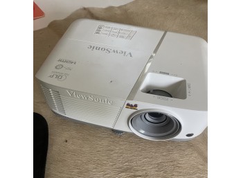 Viewsonic Slide Projector in Case