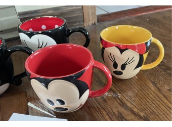 Four Pairs of Mickey Mouse and Donald Duck Large Teacups
