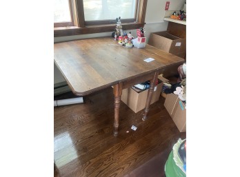 Oak Drop Leaf Table on Turned Legs
