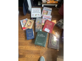 Group of Medical Books and Jewish Psalms